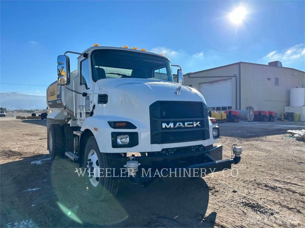 Mack WT2000 A Tankwagen