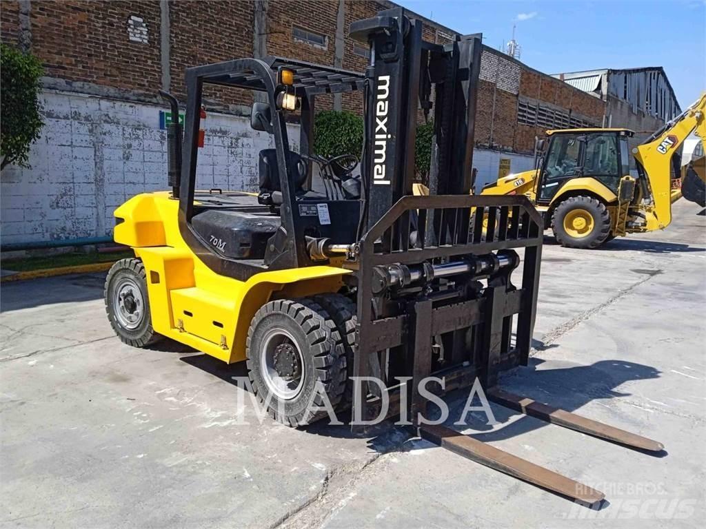 MAXI-LIFT FD70T-MWJ3 Diesel Stapler