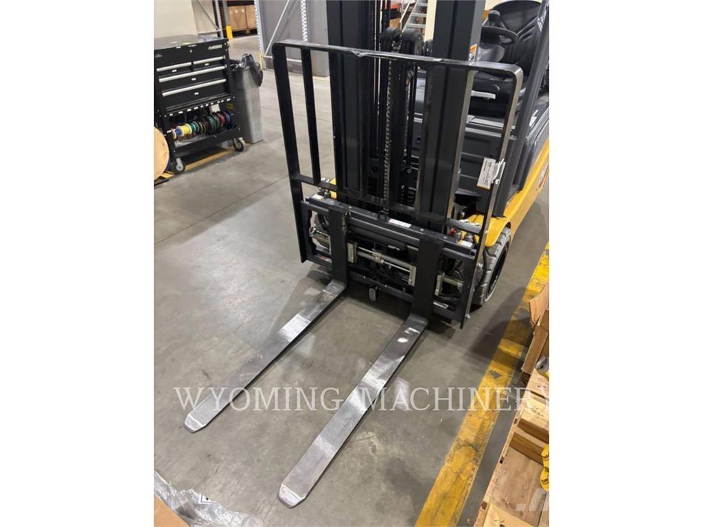 Mitsubishi 2ET4000 Elektro Stapler