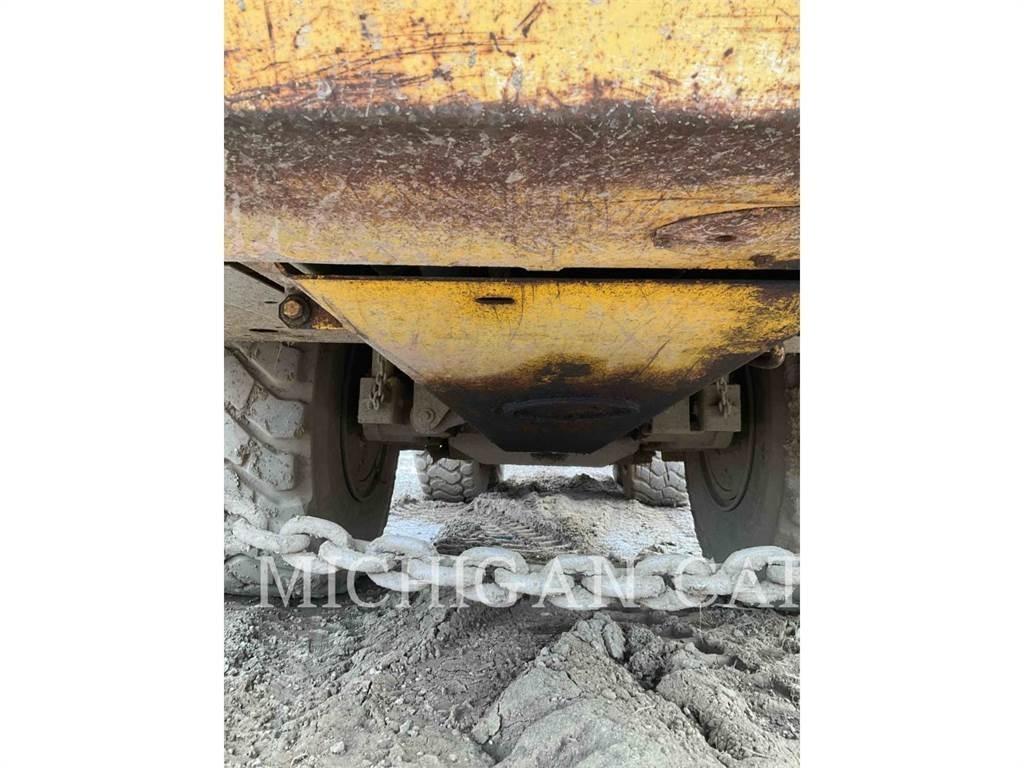 Moxy MT30 Dumper - Knickgelenk