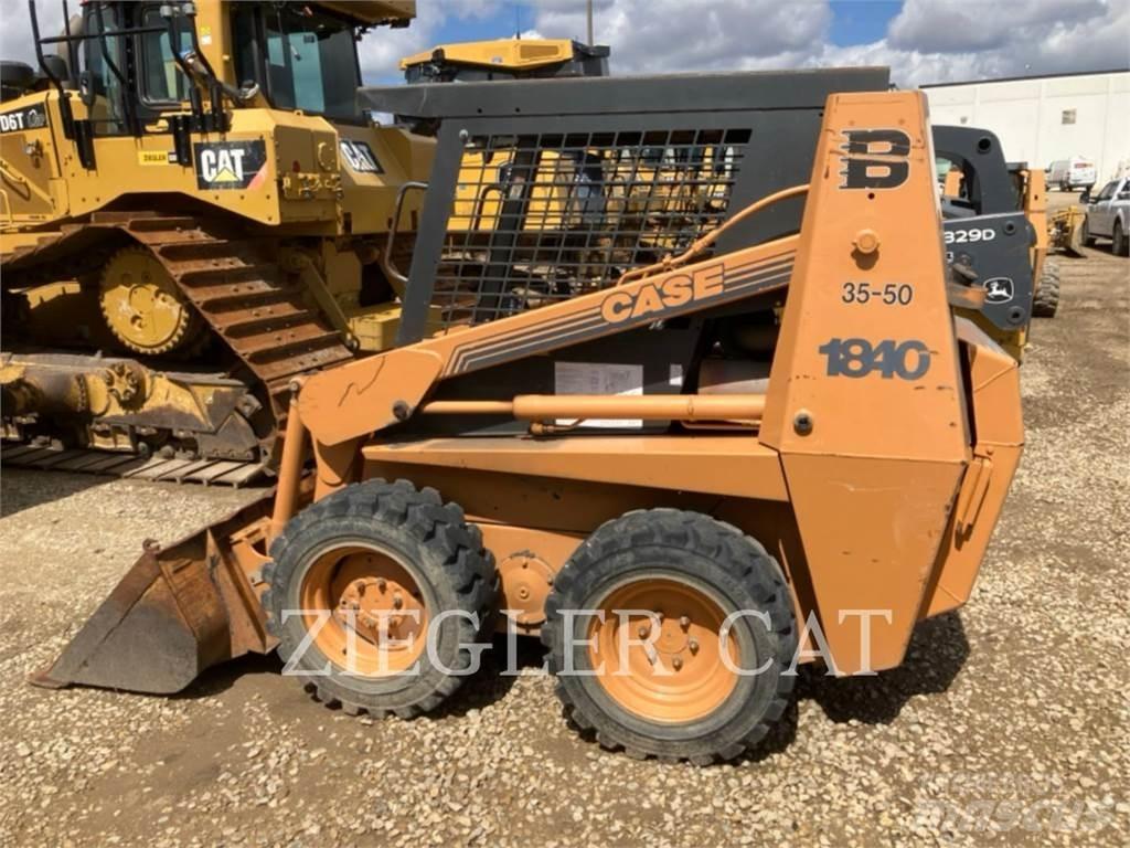New Holland 1840 Kompaktlader