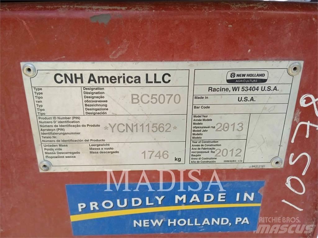 New Holland 5070 NW Harvester
