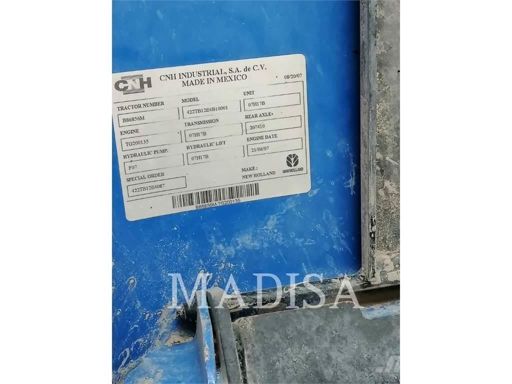 New Holland TB120 Traktoren