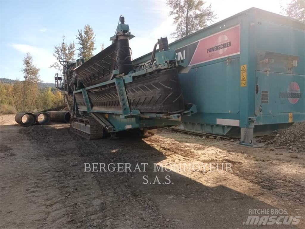 Powerscreen 2100X All-Terrain-Krane