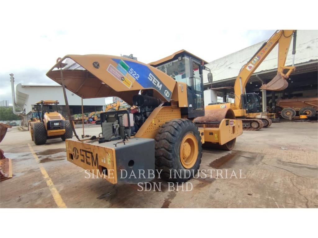 SEM MACHINERY SEM 522 Erdbauwalzen