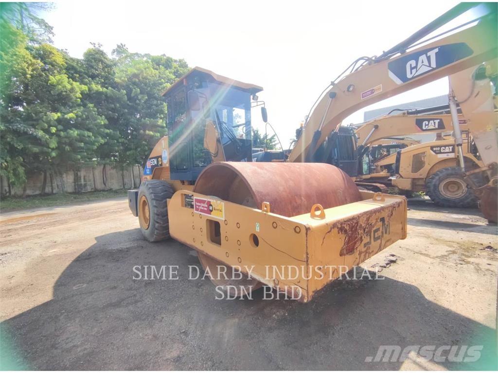 SEM MACHINERY SEM 522 Erdbauwalzen