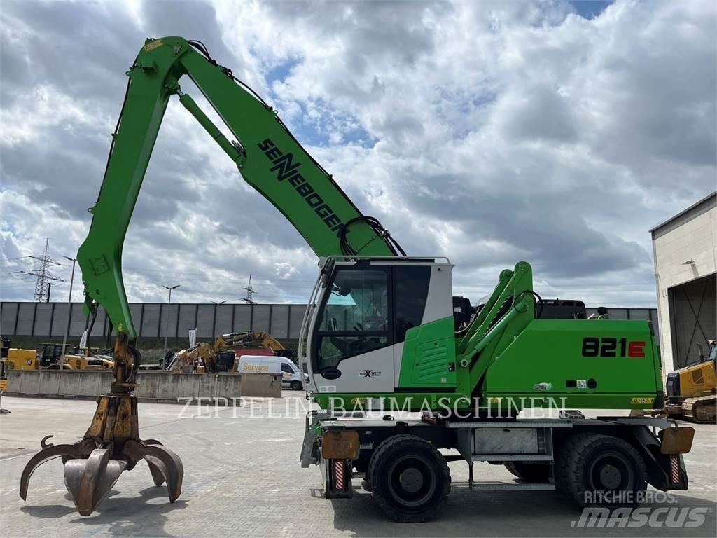 Sennebogen 821E Abrissbagger