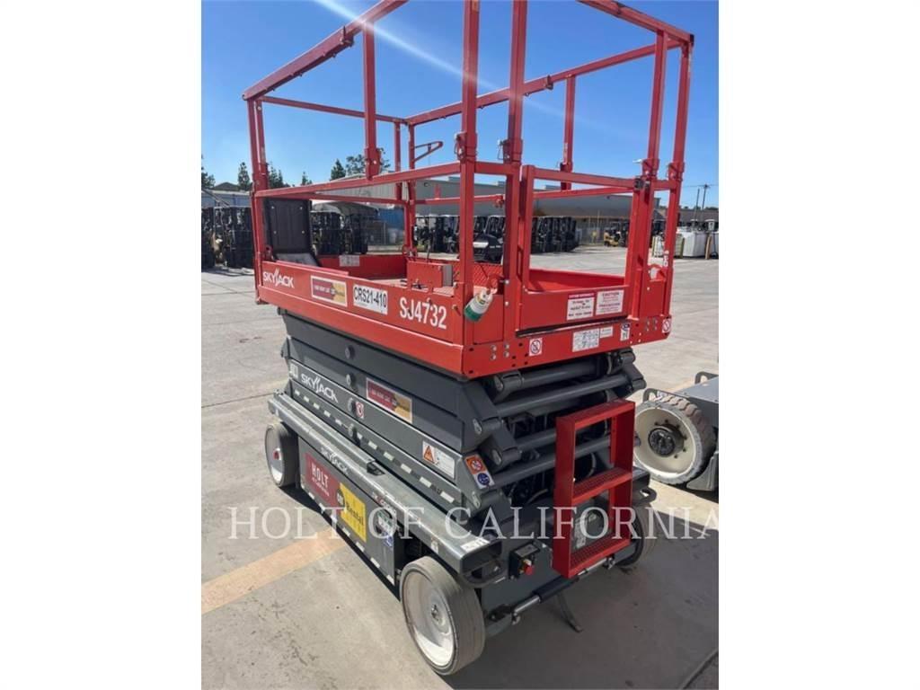 Skyjack SCISSOR32E Scheren-Arbeitsbühnen