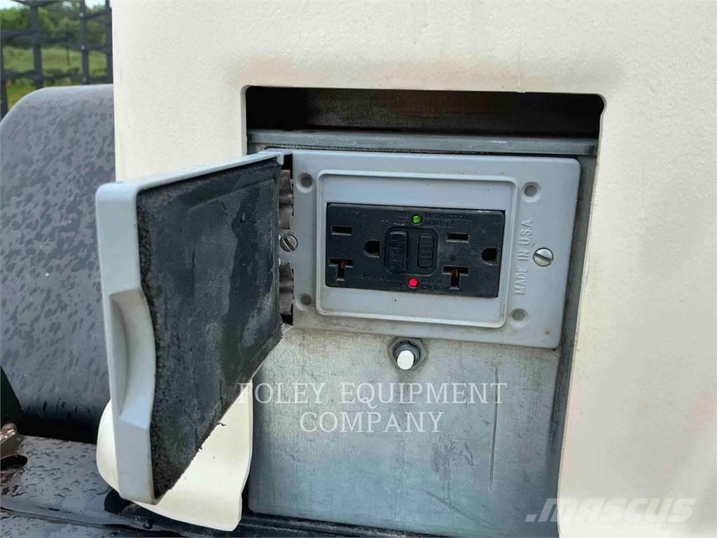 Terex RL4 Lichtmasten