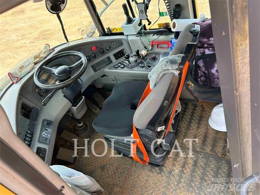 Volvo A45 Dumper - Knickgelenk