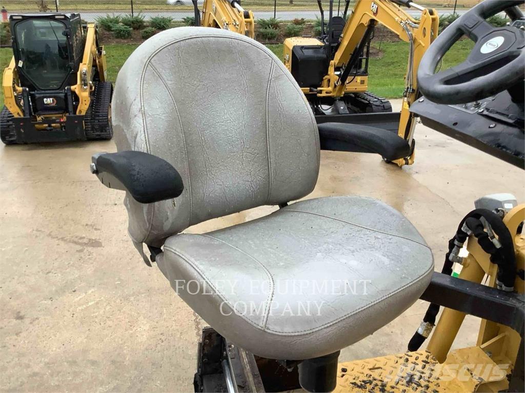 Weiler P385B Strassenfertiger