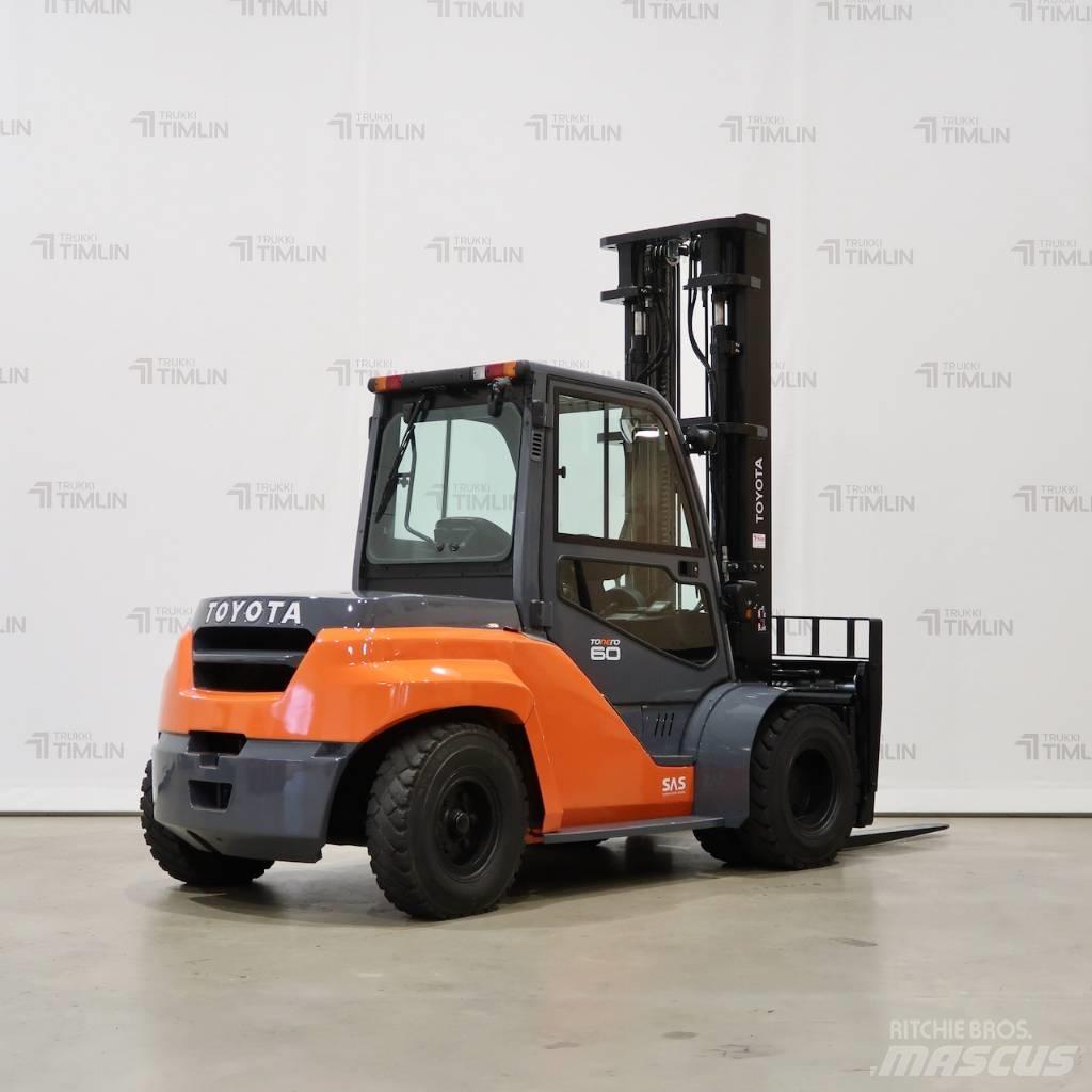 Toyota 40-8FD60N Diesel Stapler