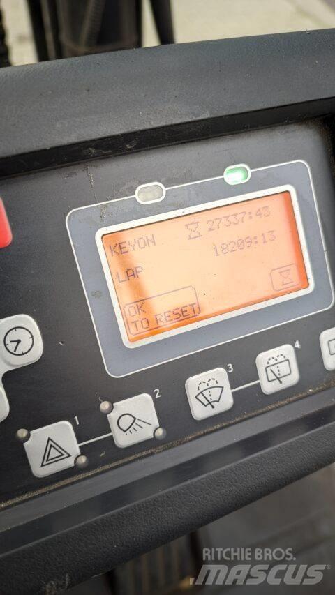 Toyota 8FBE20T Elektro Stapler