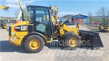 CAT 906 Radlader