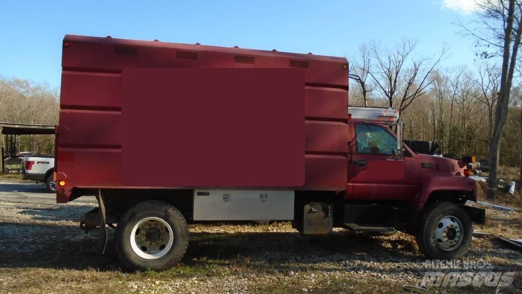 GMC C7500 Holztransportanhänger