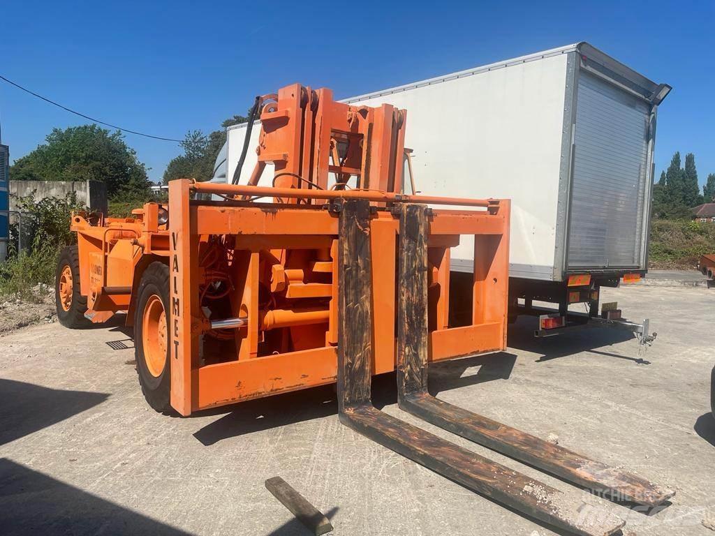 Valmet TD2212 Diesel Stapler