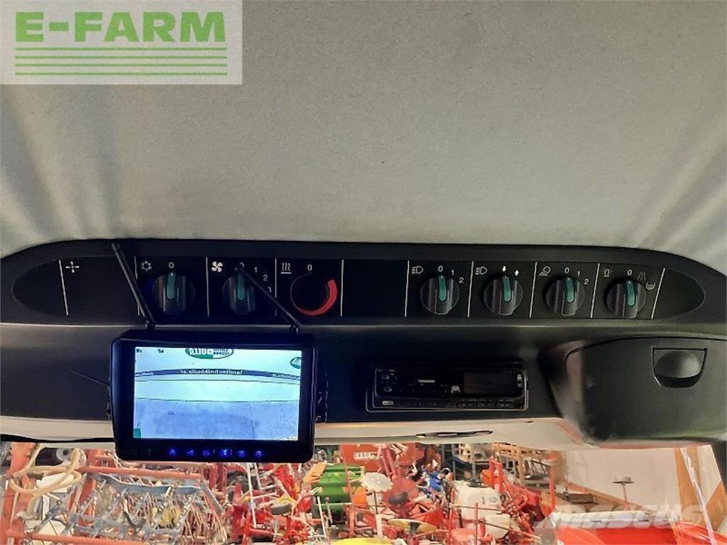 CLAAS medion 330 Mähdrescher