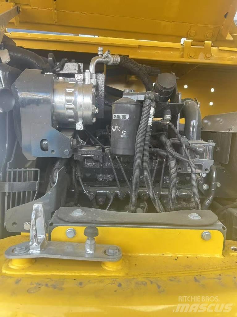 Komatsu PC 70 LC-8 Raupenbagger