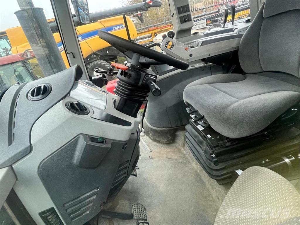 CLAAS Axion 840 Traktoren