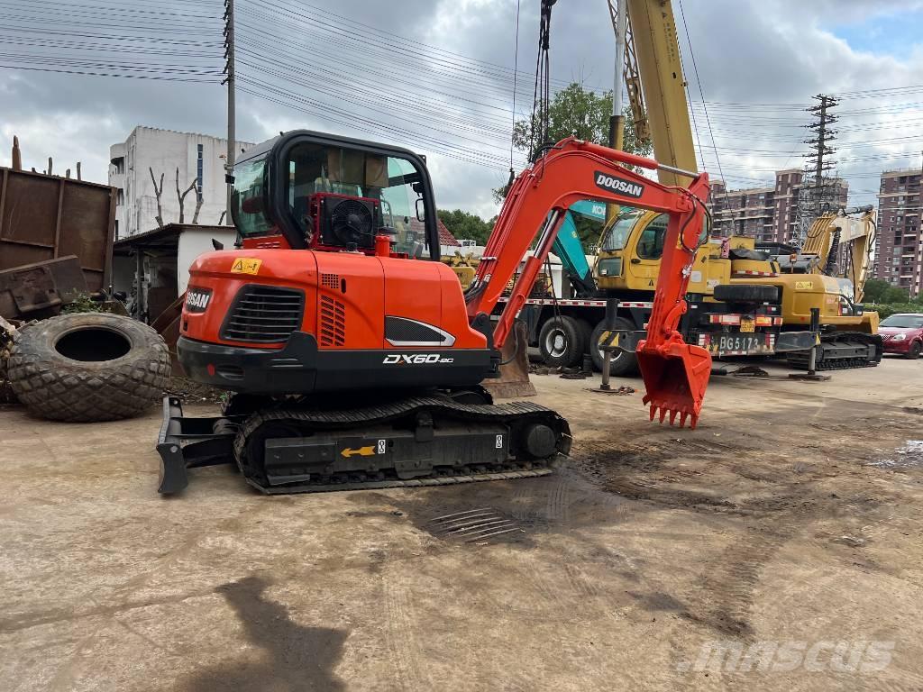 Doosan DX60 Raupenbagger