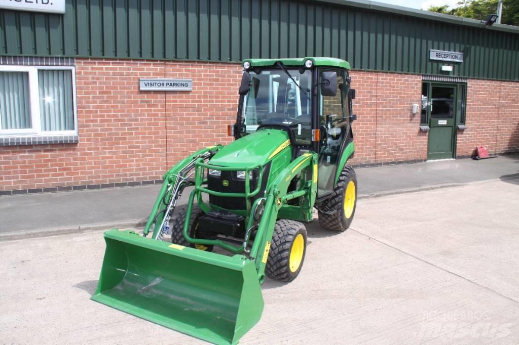 John Deere 2026R Traktoren