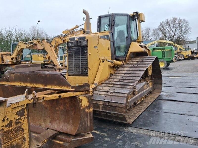 CAT D6N Bulldozer