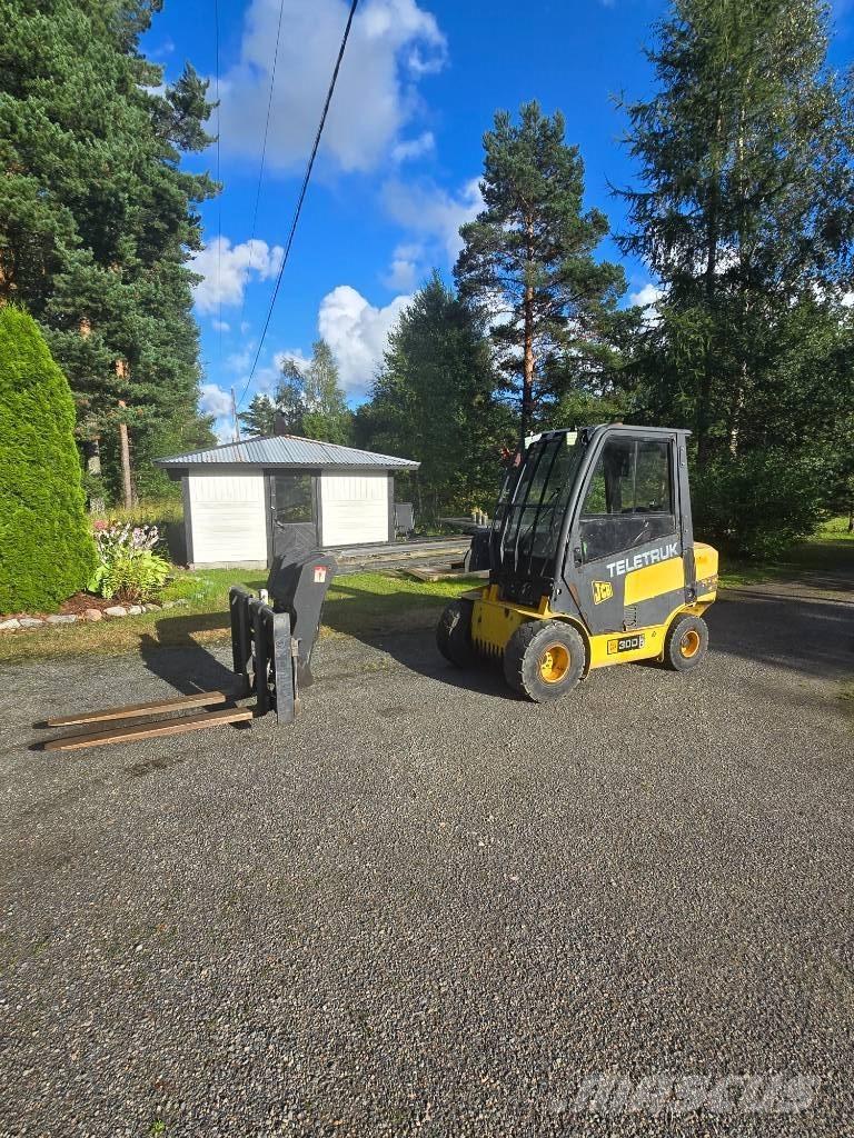JCB TLT 30 D Teleskoplader