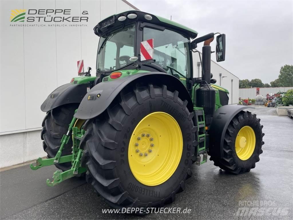 John Deere 6250R Traktoren