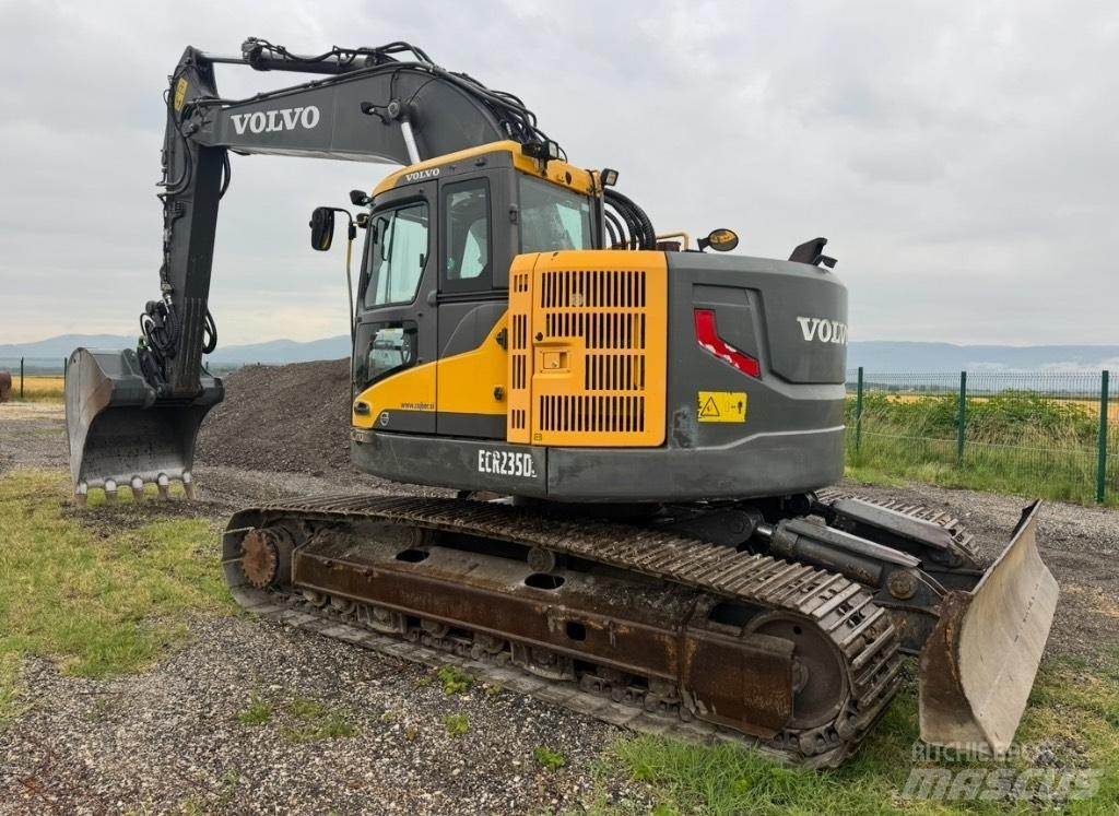 Volvo ECR235DL Raupenbagger