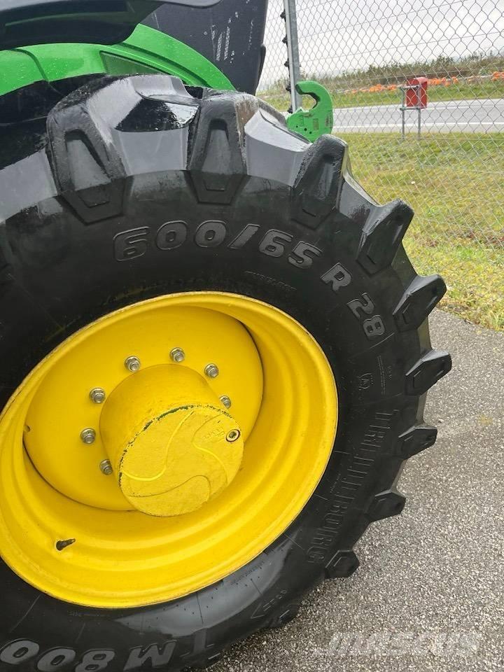 John Deere 6 R 165 Traktoren