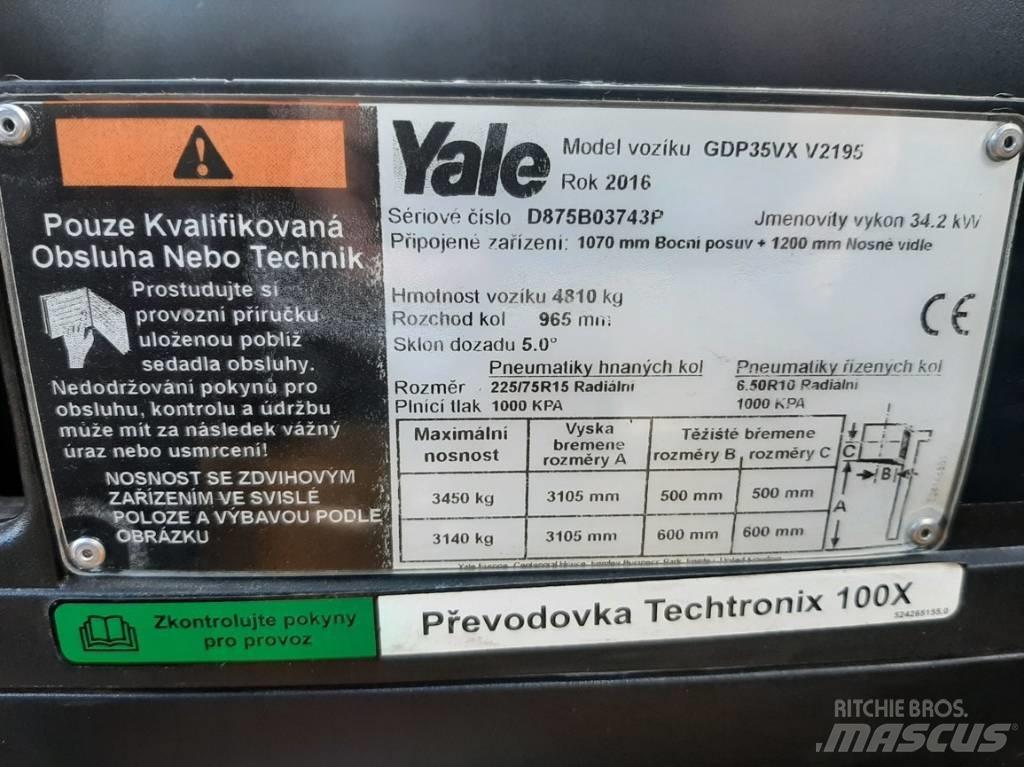 Yale GDP35VX Diesel Stapler