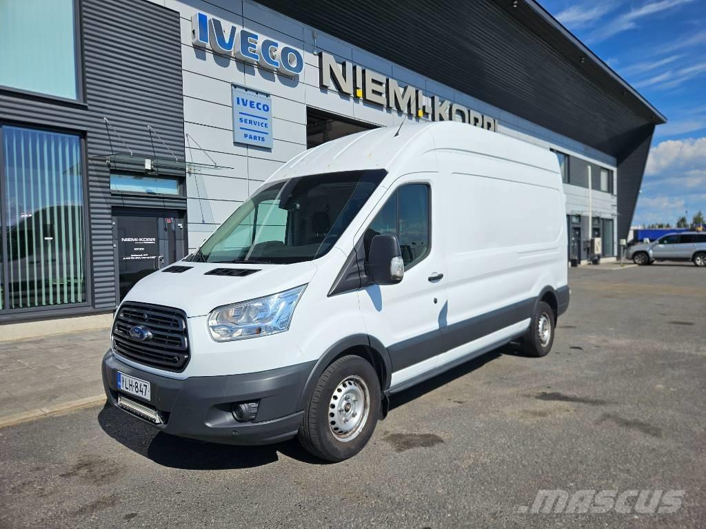 Ford Transit Lieferwagen