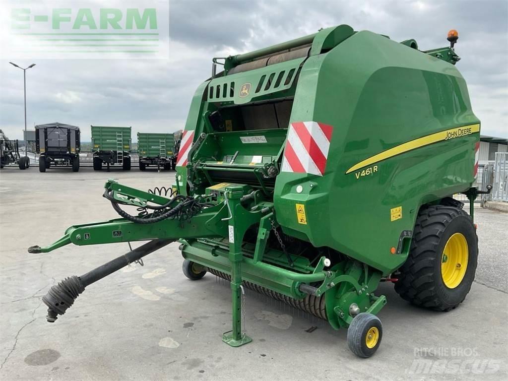 John Deere V461R Quaderpressen