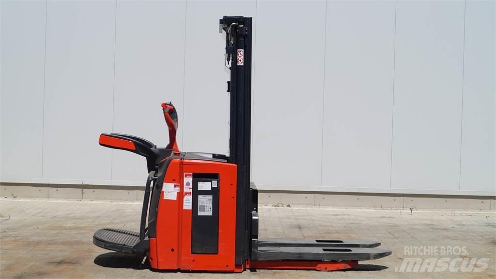 Linde L20APi Deichselstapler