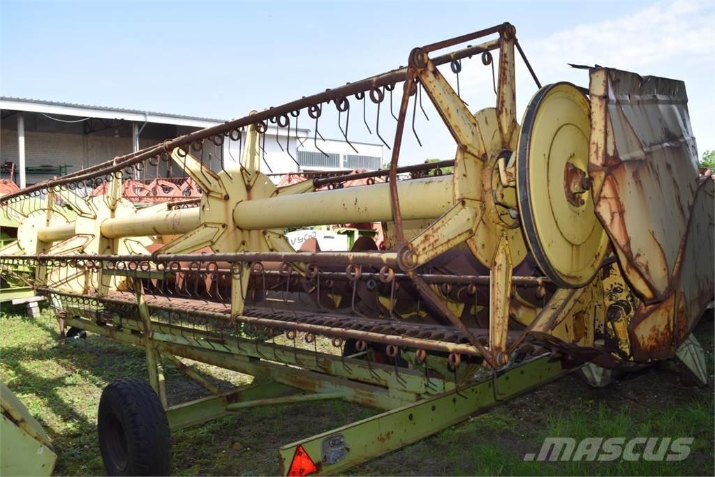 New Holland TF 42 Mähdrescher