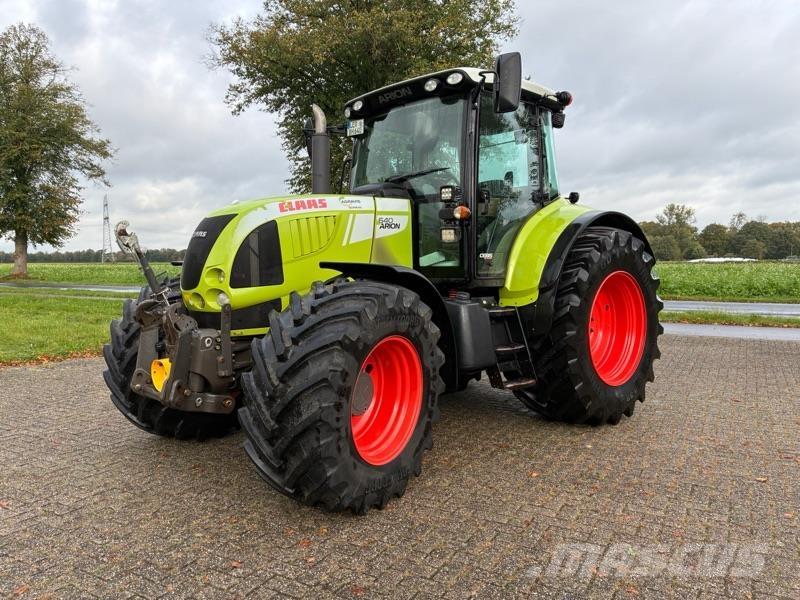 CLAAS Arion 640 Traktoren