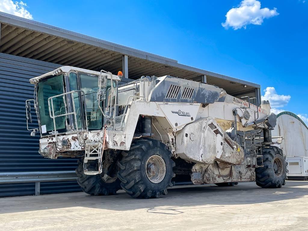 Wirtgen WR 240I Asphalt-Recycler
