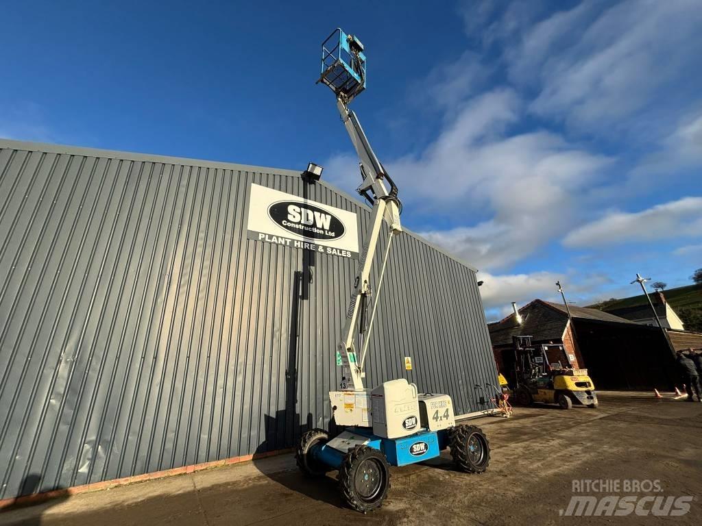 Niftylift HR 12 Gelenkteleskoparbeitsbühnen