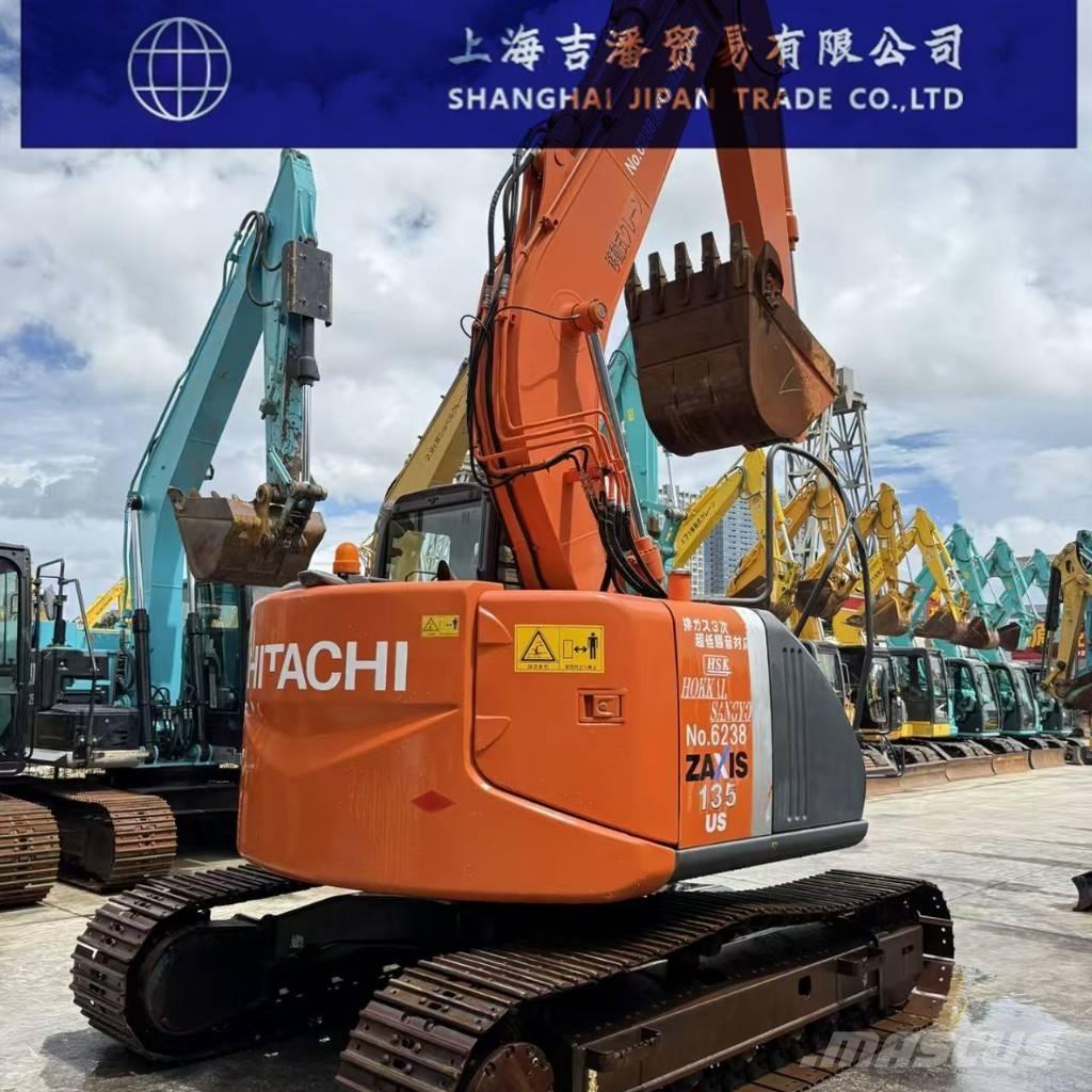 Hitachi ZX 135 Raupenbagger