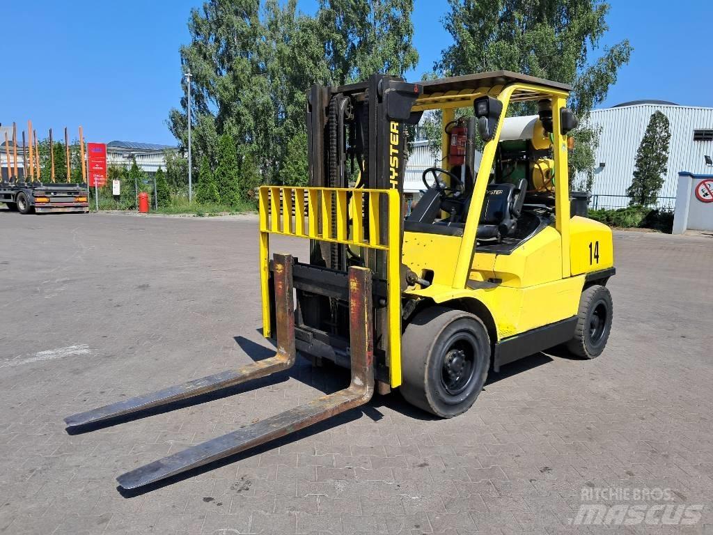 Hyster H5.00XM Diesel Stapler