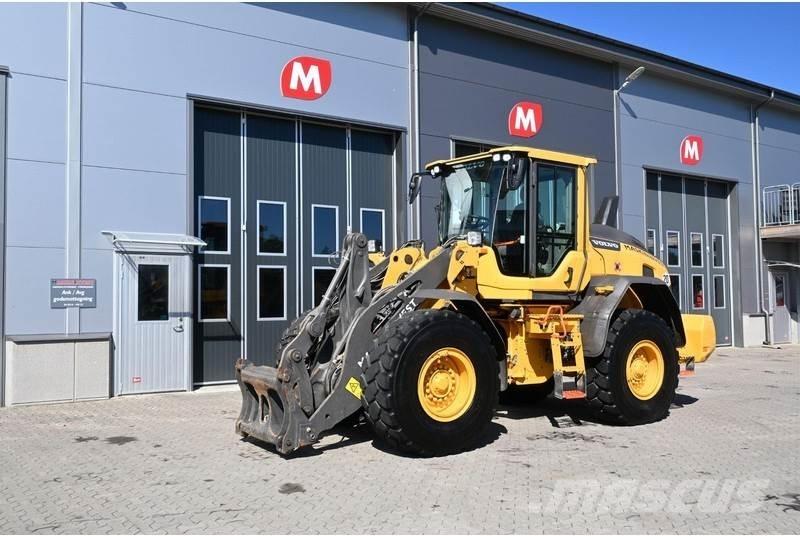 Volvo L90H Radlader