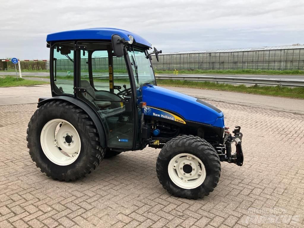 New Holland 3040 Traktoren