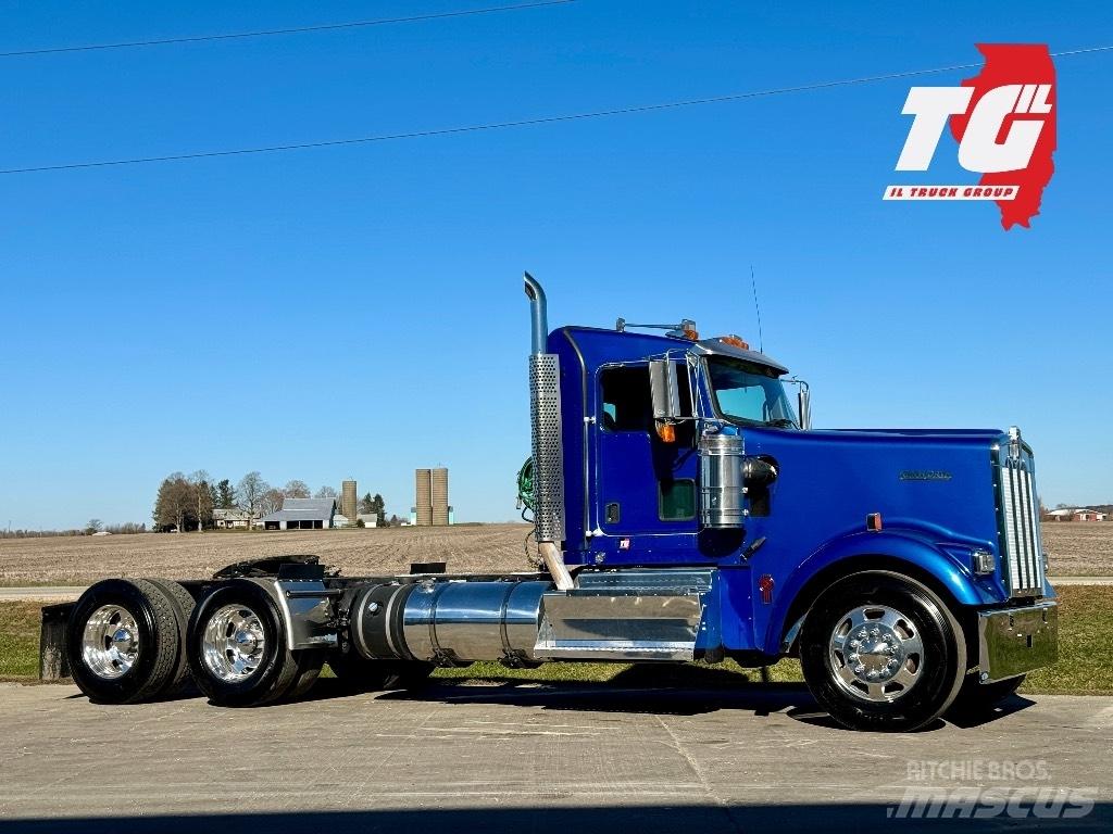 Kenworth W900 Sattelzugmaschinen