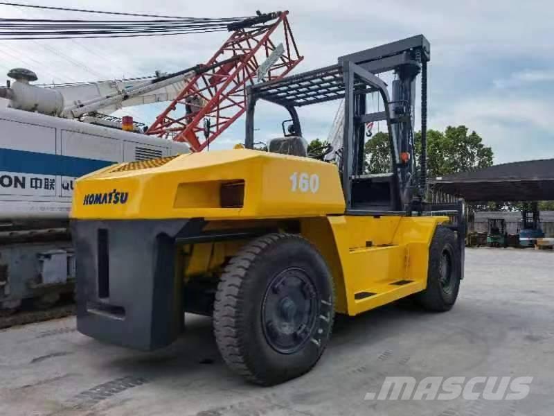 Komatsu FD 160 Diesel Stapler
