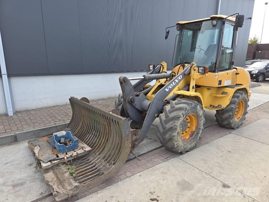 Volvo L 30 B Radlader