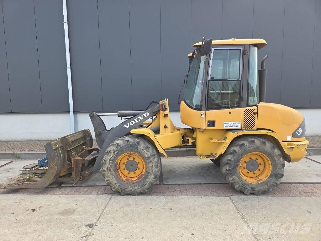 Volvo L 30 B Radlader