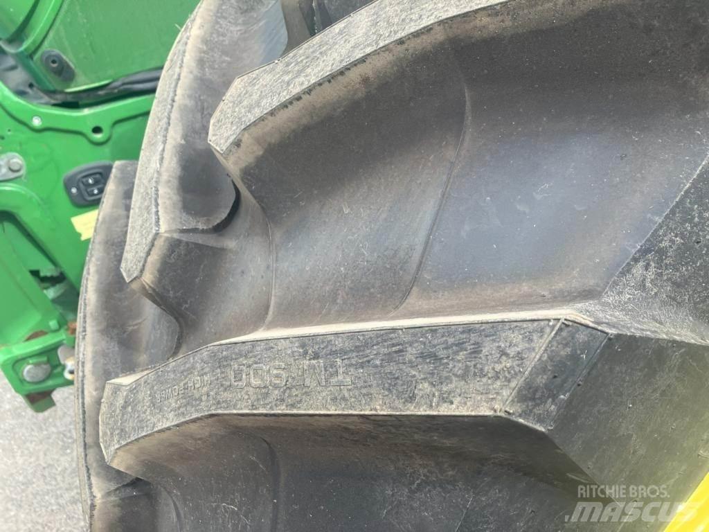 John Deere 6250R Traktoren