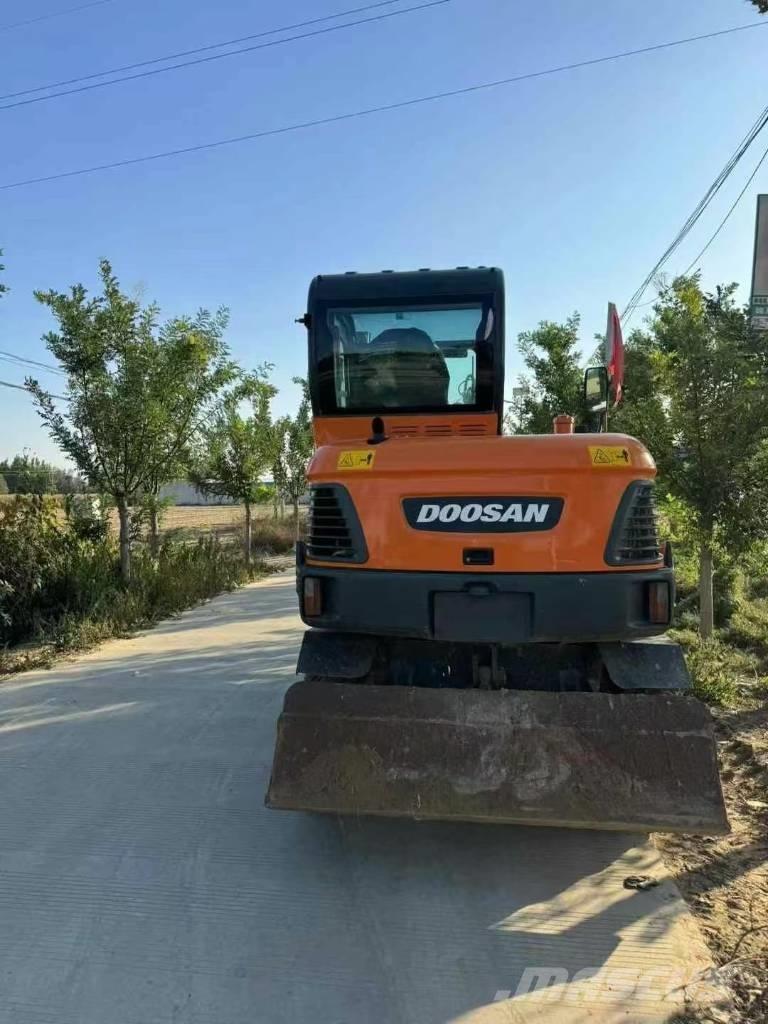Doosan DX 60 Minibagger < 7t