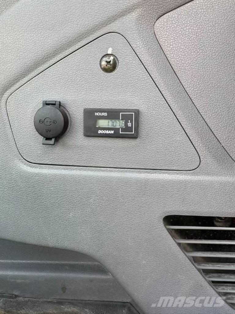 Doosan DX 60 Minibagger < 7t