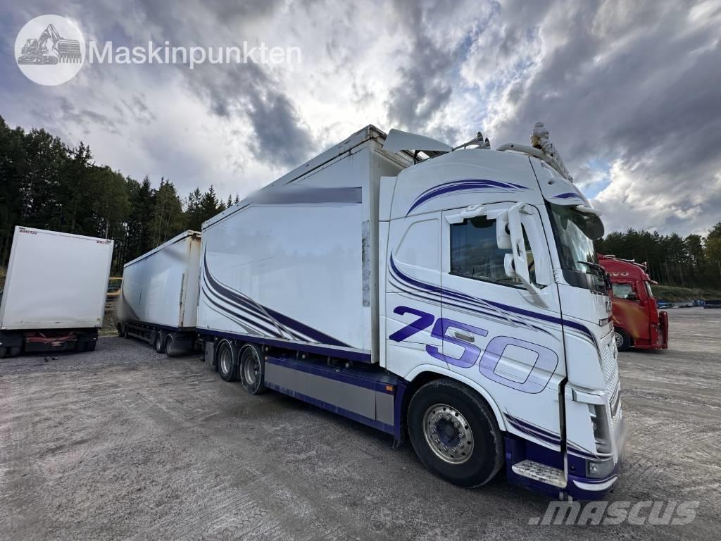 Volvo FH 16 750 Holztransportanhänger